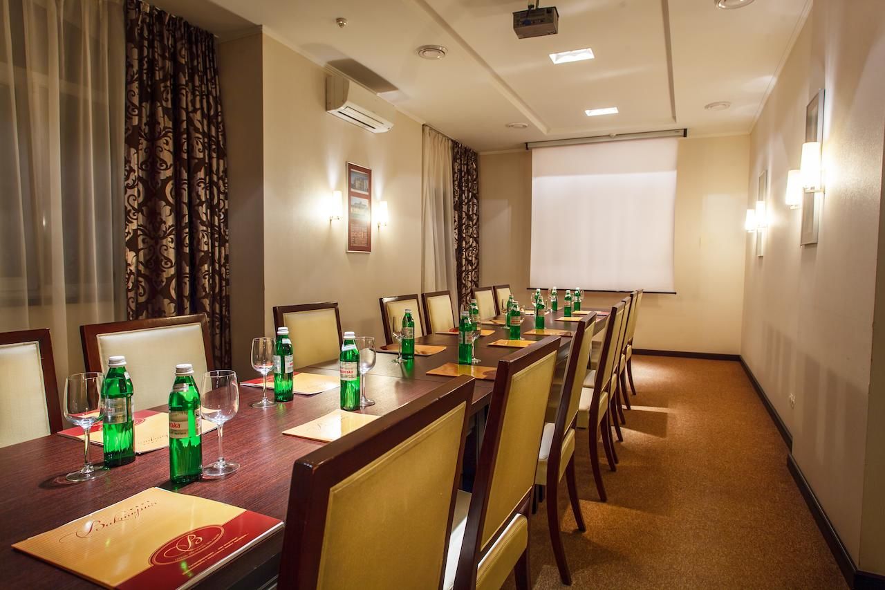 Отель Отель Виктория Харьков-20